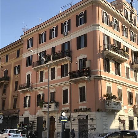B&B Gallia House Рим Екстериор снимка